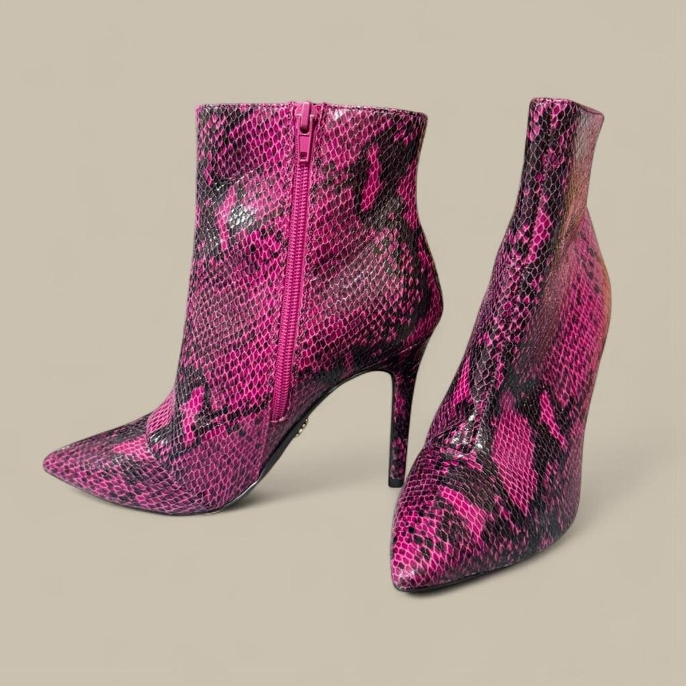 Thalia Sodi Fuschia Snakeskin Ankle Boots